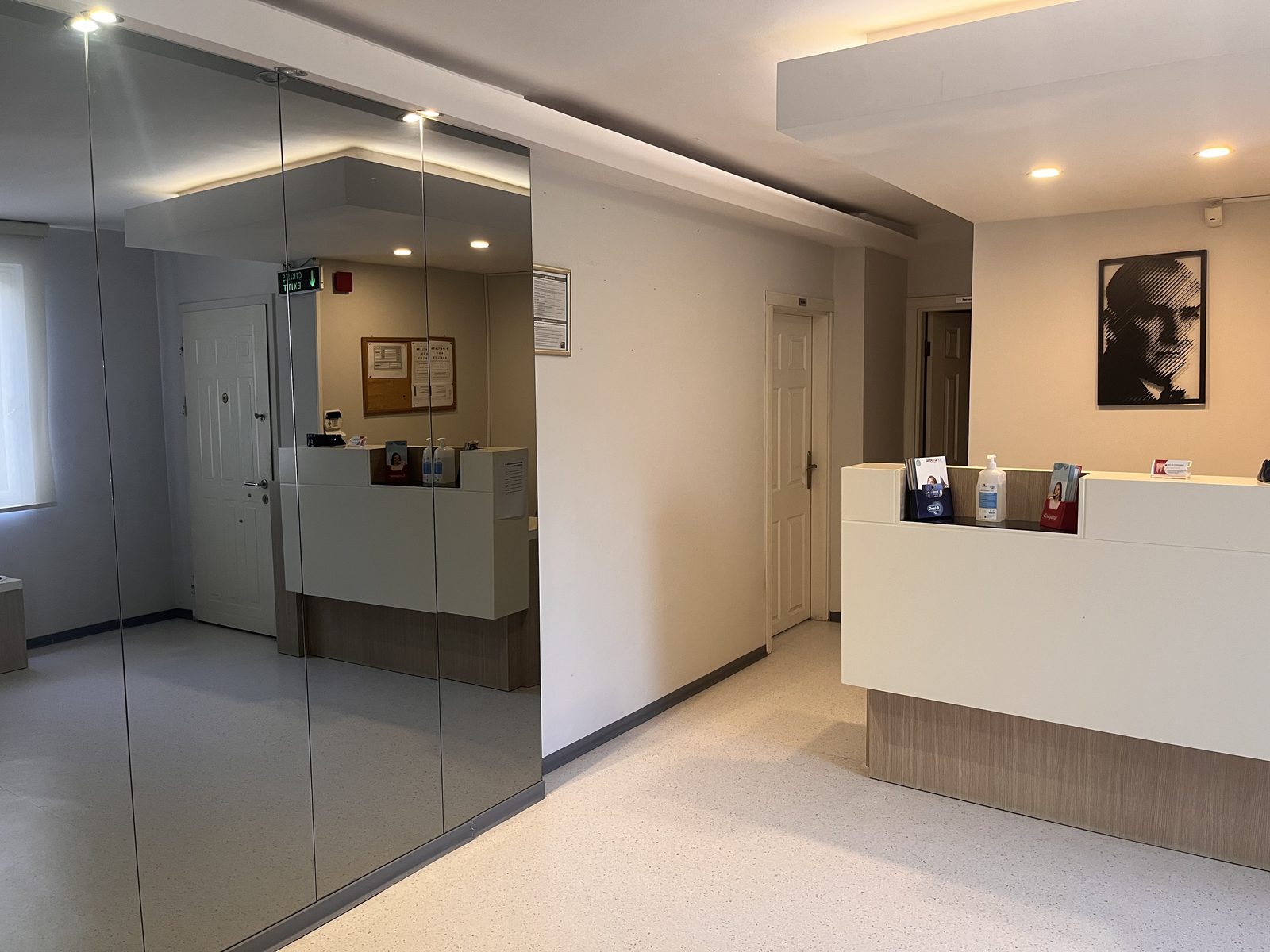 Klinik koridoru